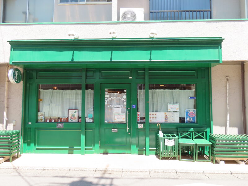 店舗入り口