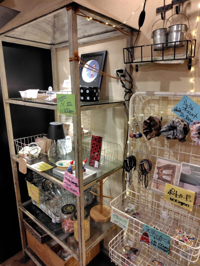 店の中