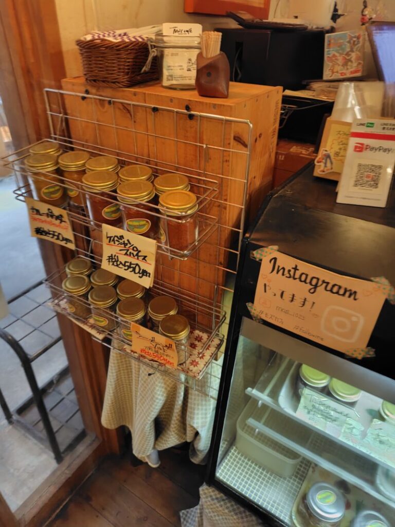 店の中